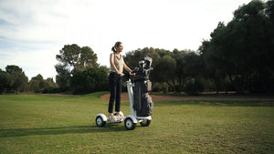 golfscooter-golf-spiel-platz-fairway-elektrisch-einfach-angenehm-digishop